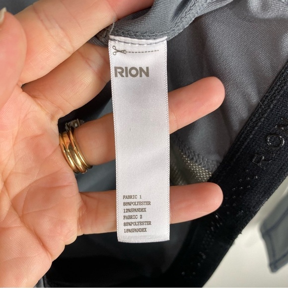 Rion Men's‎ Stretchy Compression Long Sleeve Shirt Top Gray Size Medium (NWT) - Picture 4 of 7